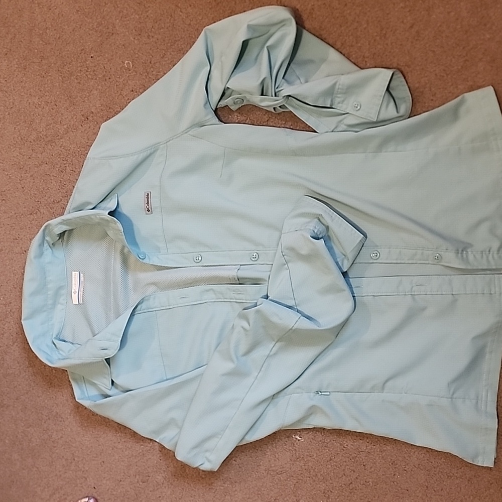 Columbia shirt